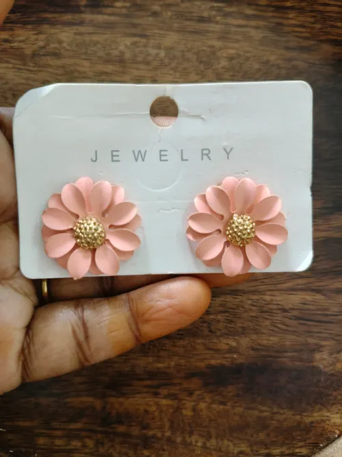 Flower earrings 01